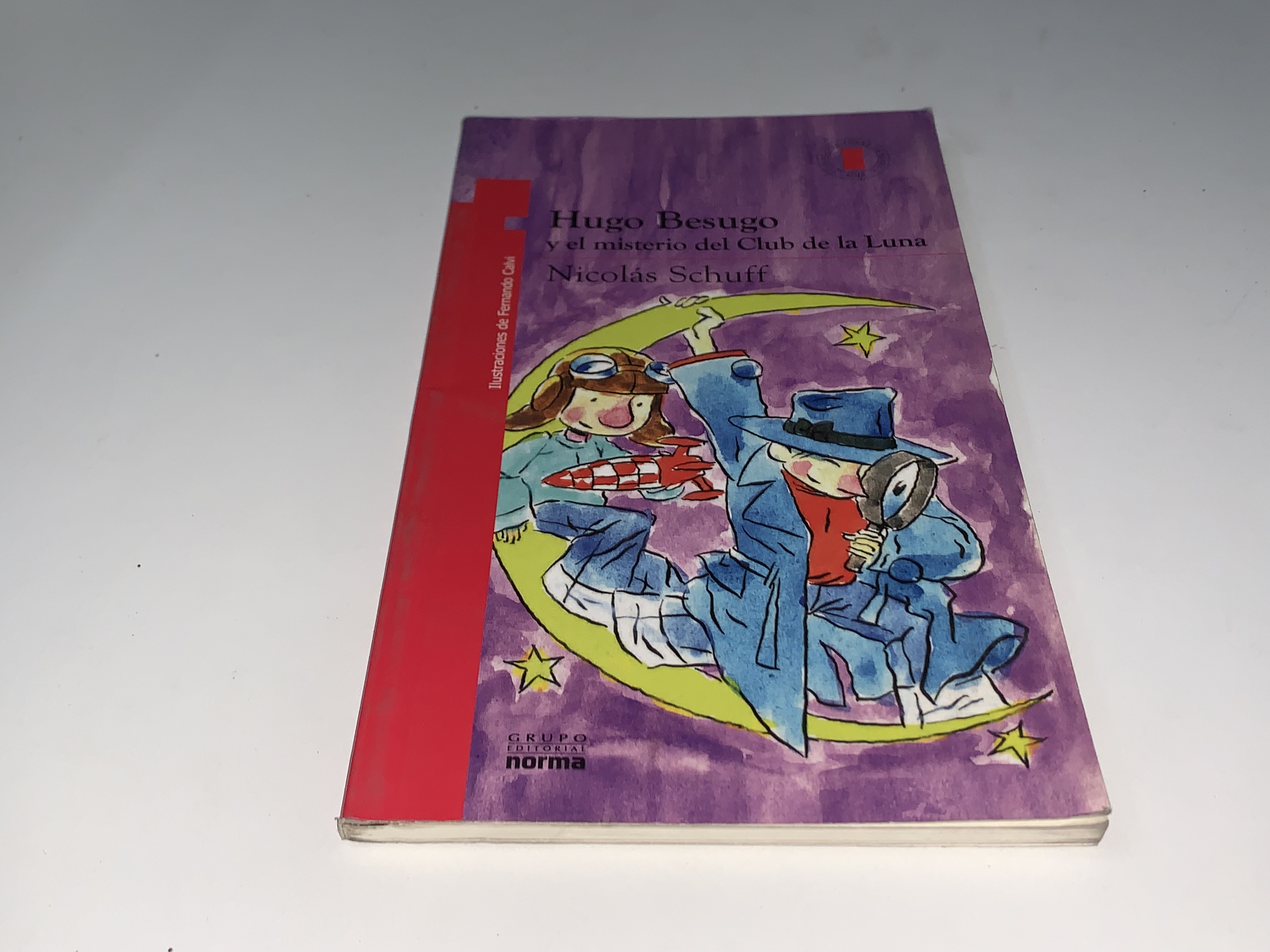 Hugo Besugo y el misterio del Club de la Luna