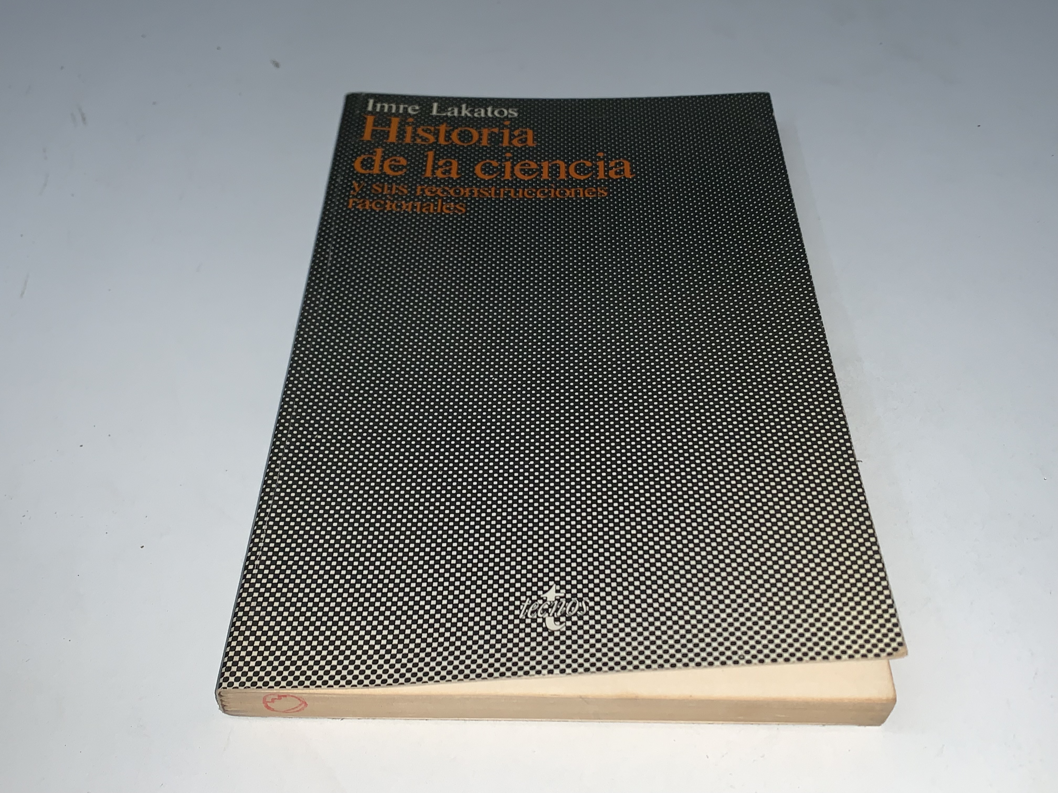 Historia de la ciencia y sus reconstrucciones racionales