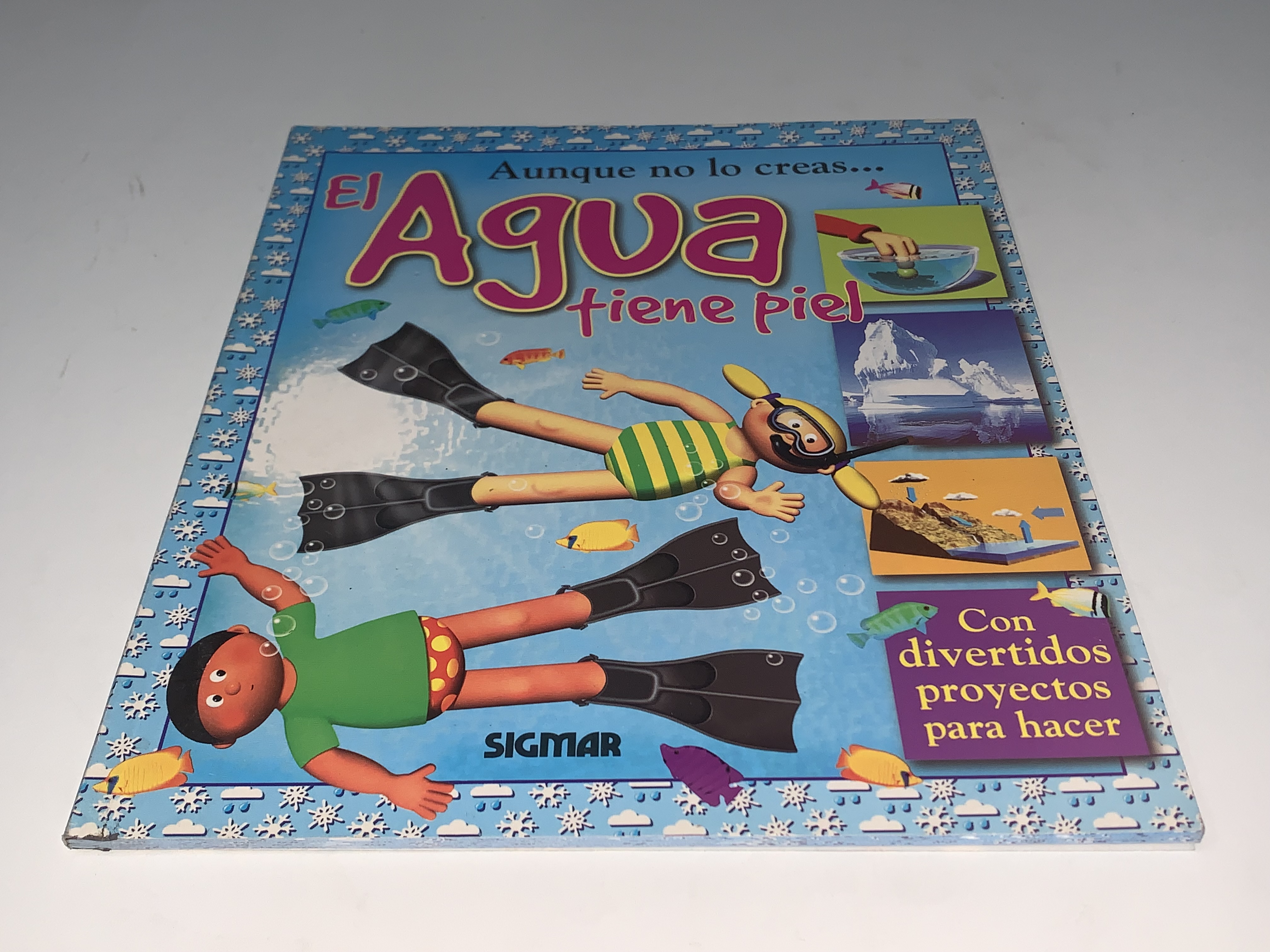 El agua tiene piel