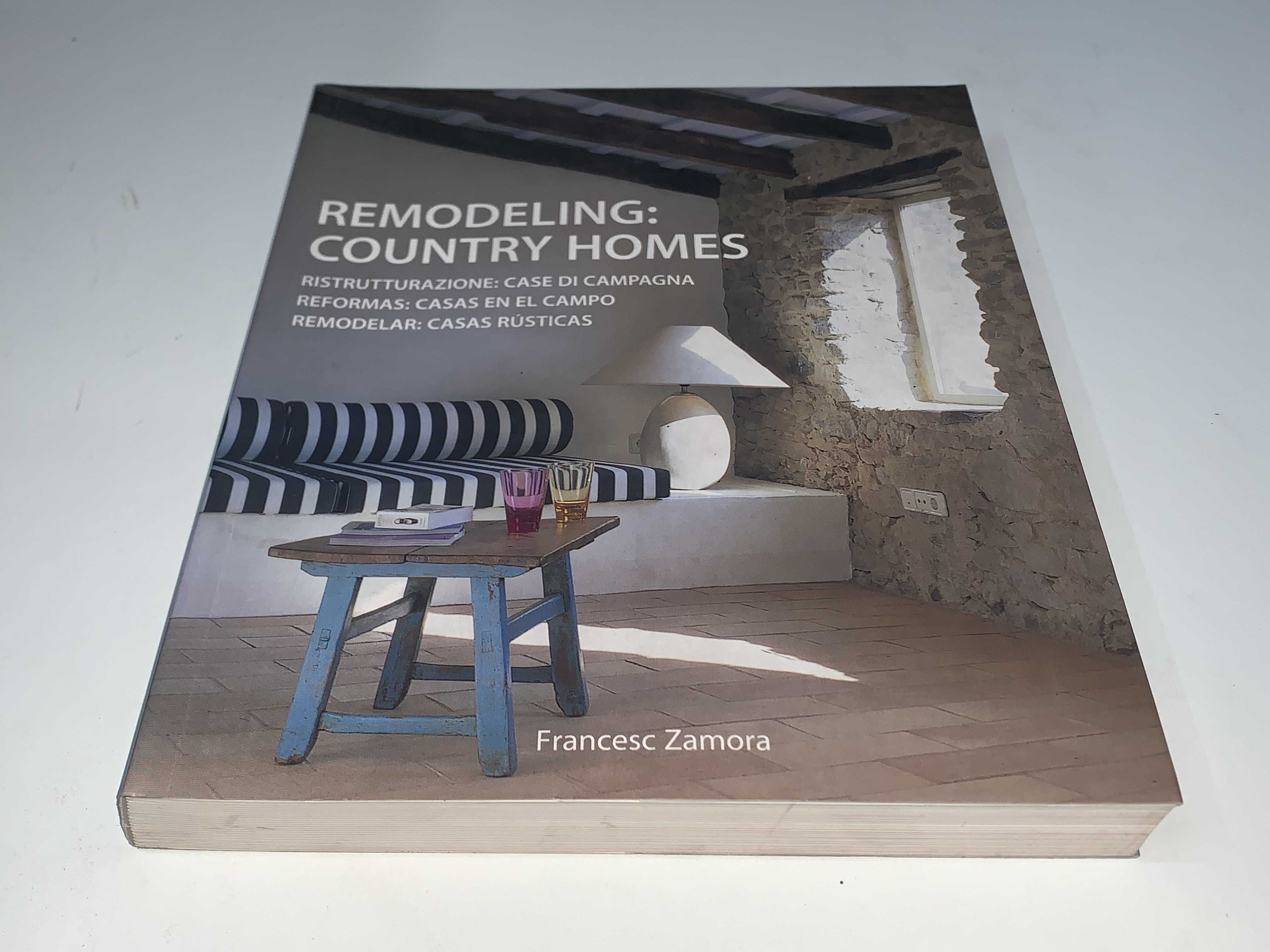Remodeling: Country Homes