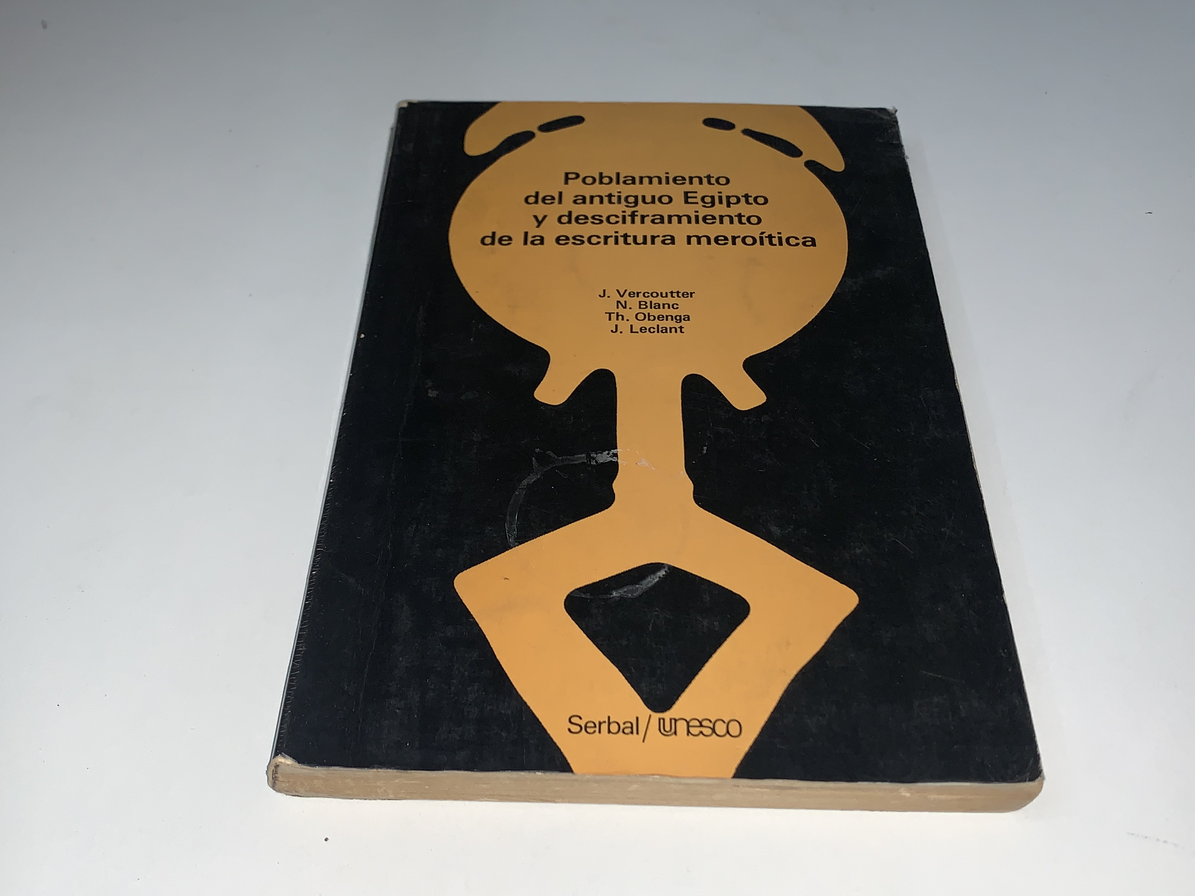 Poblamiento del antiguo Egipto y desciframiento de la escritura meroítica