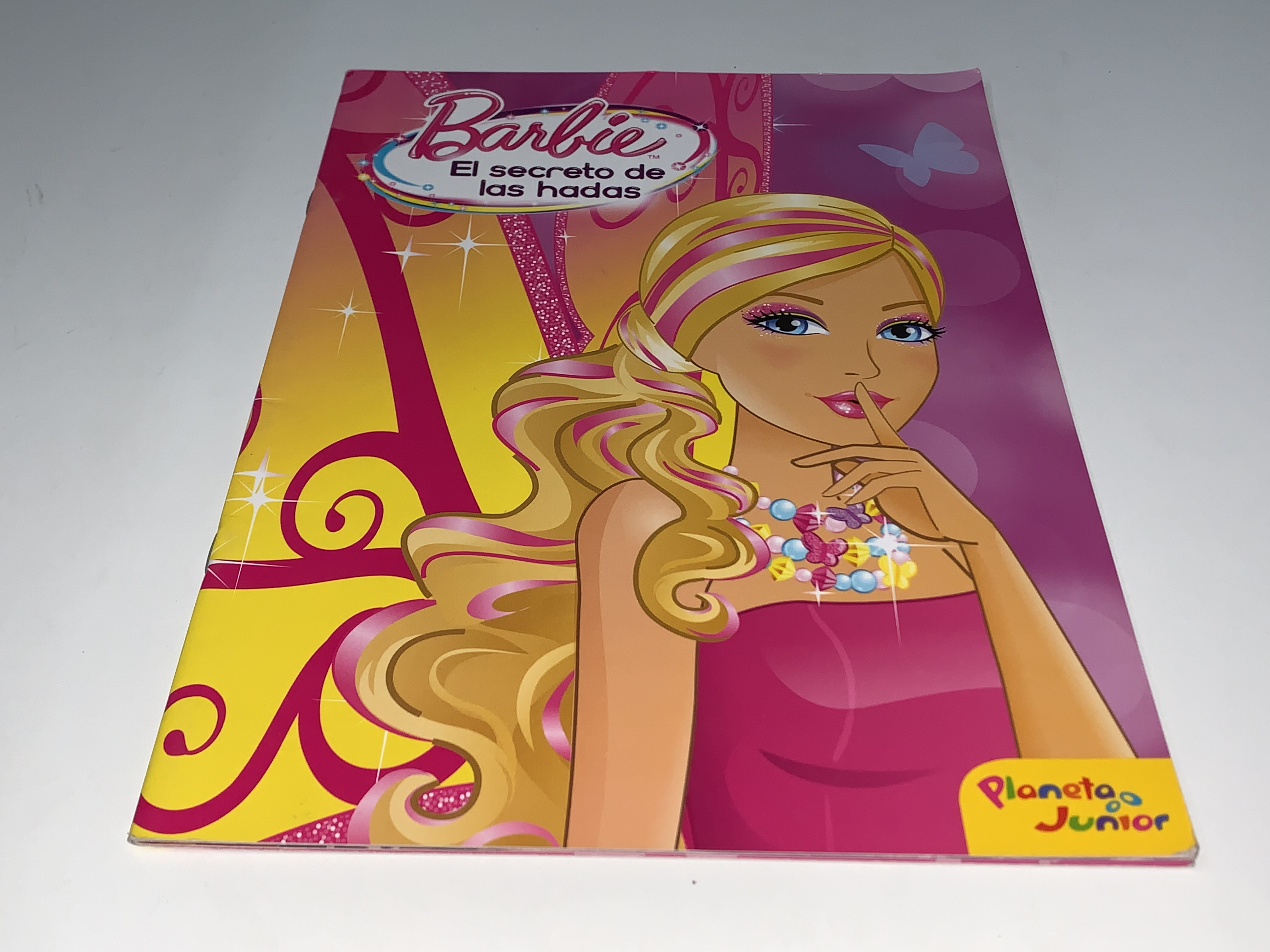 Barbie: El secreto de las hadas