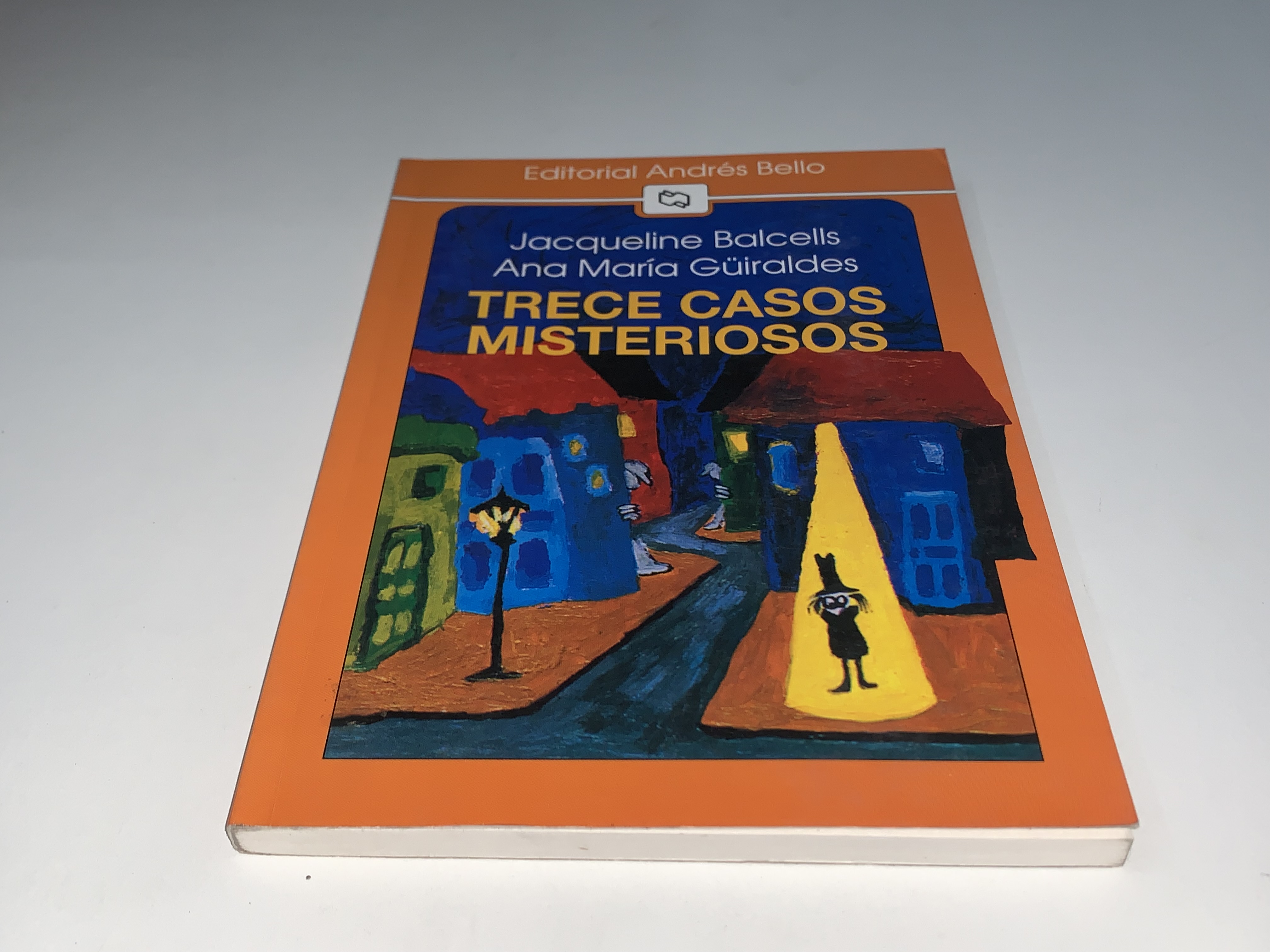 Trece casos misteriosos