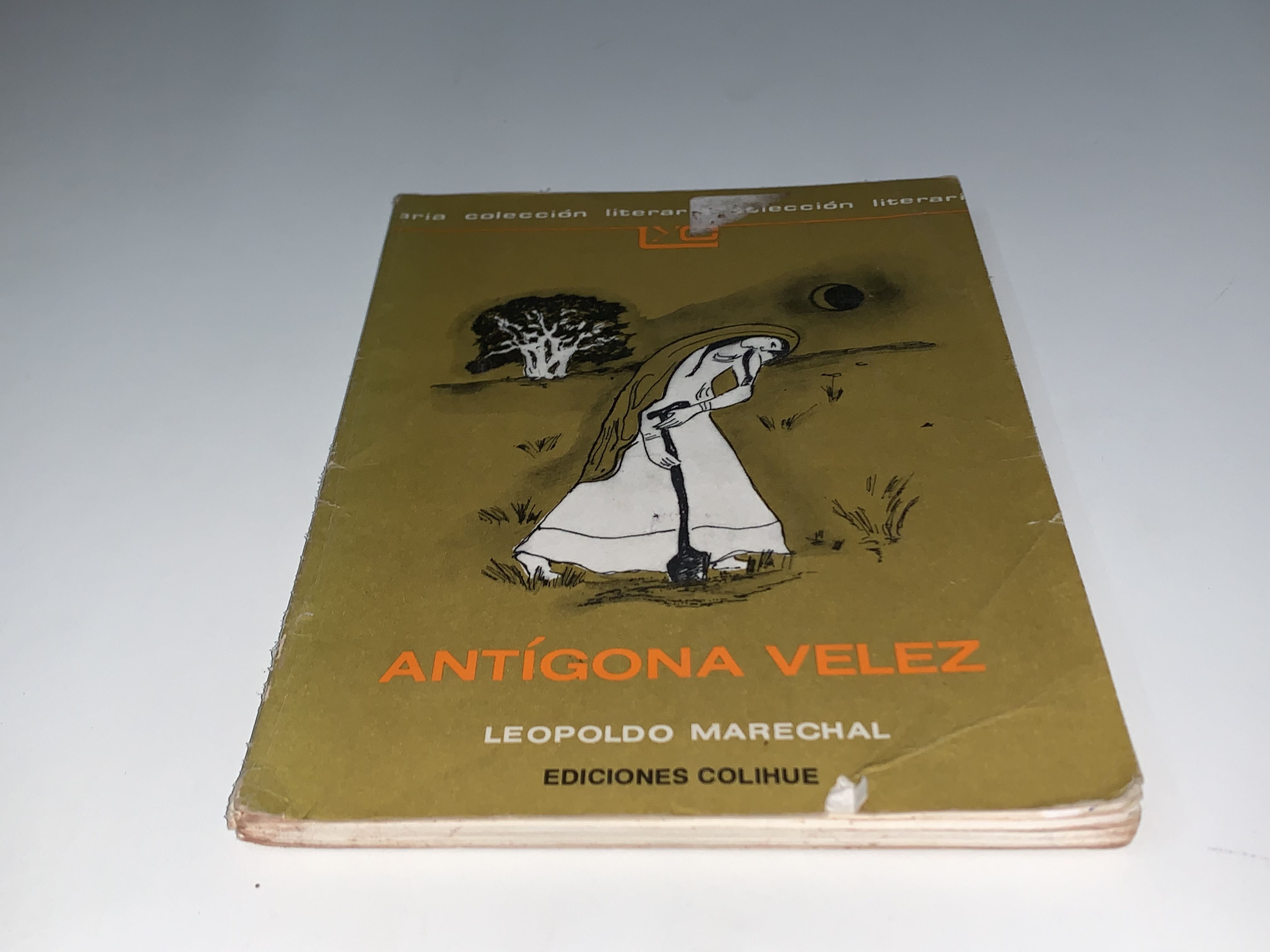 Antígona Vélez