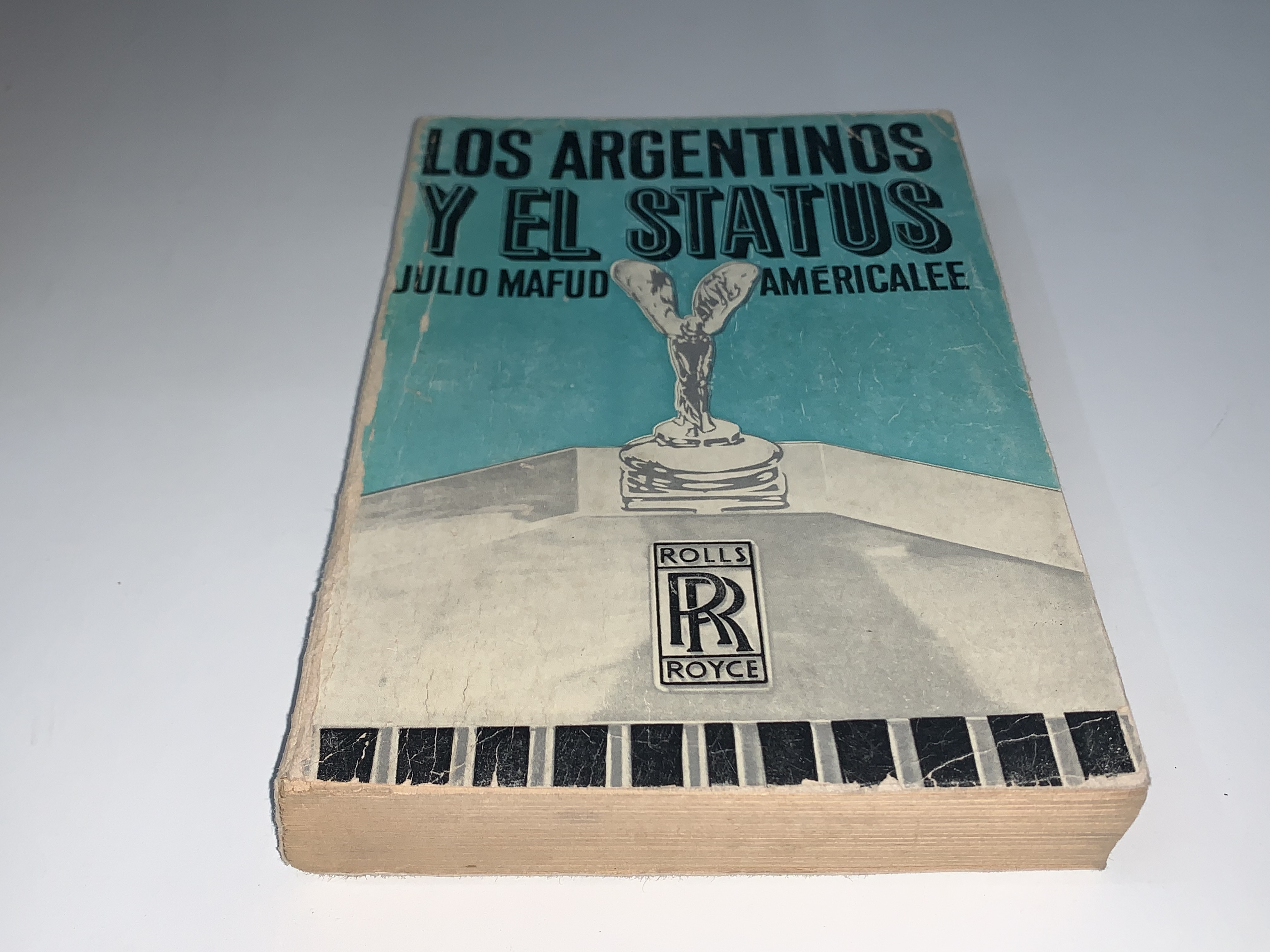 Los argentinos y el status