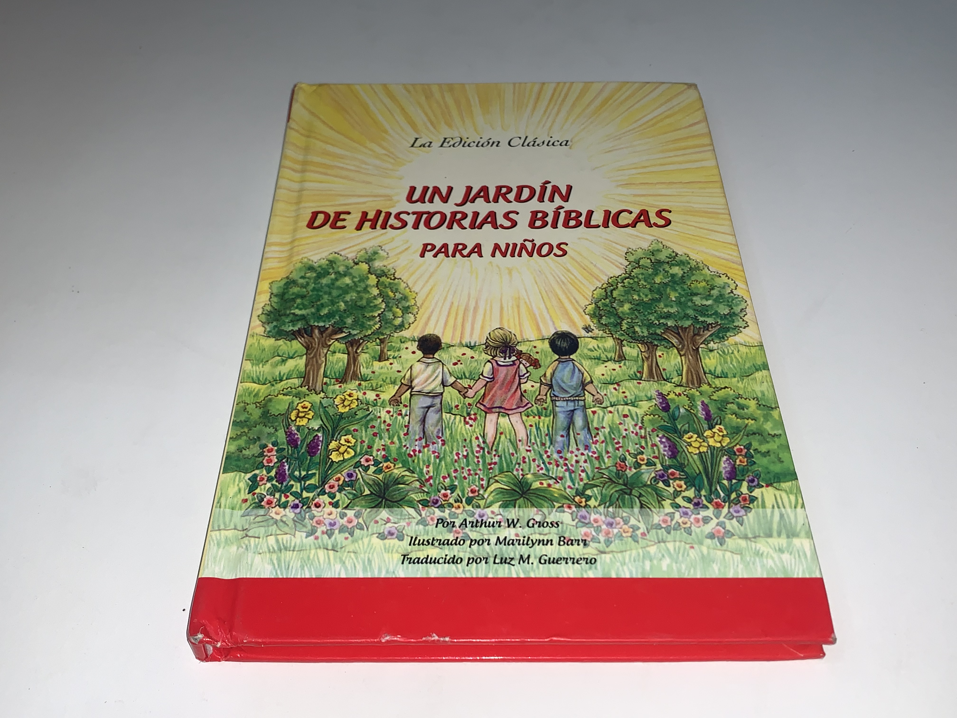Un jardín de historias bíblicas para niños