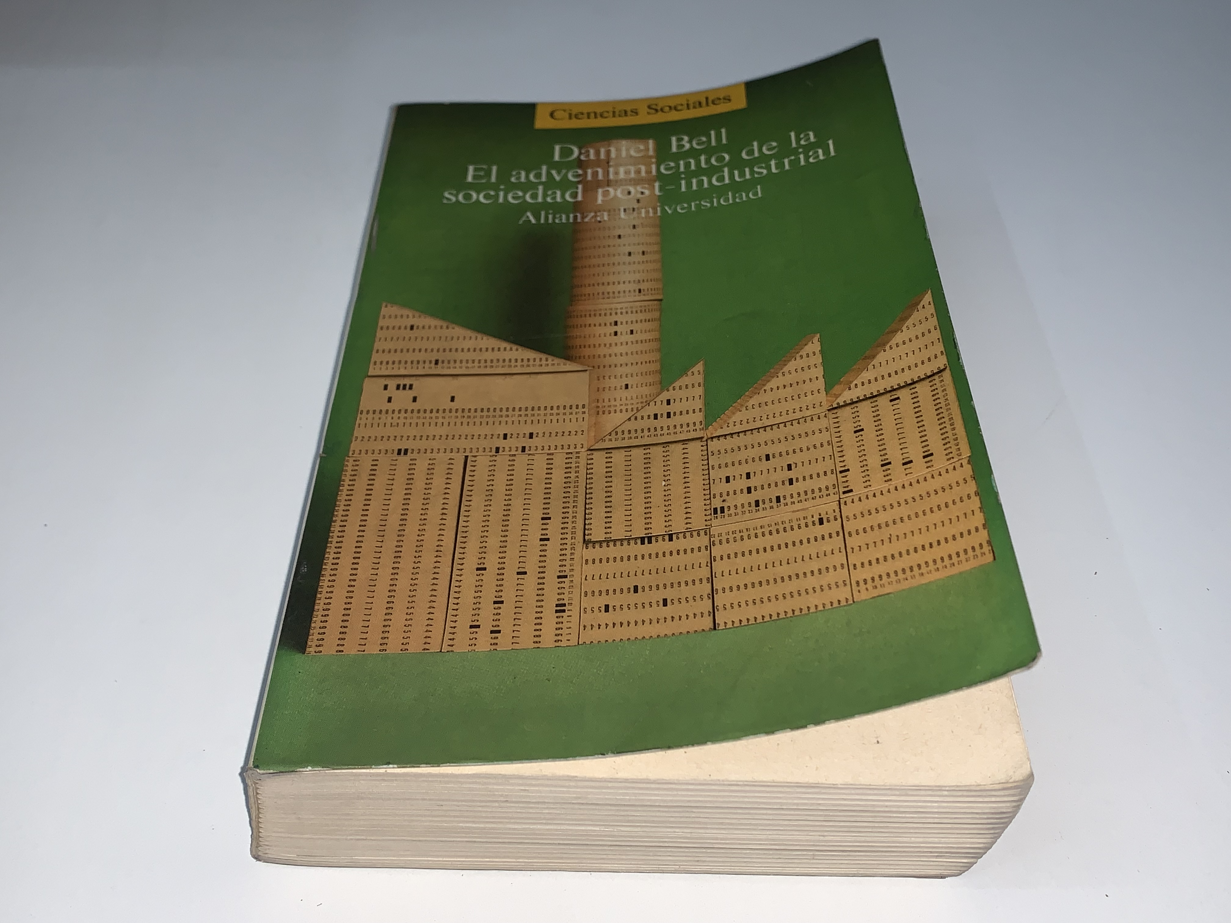El advenimiento de la sociedad postindustrial