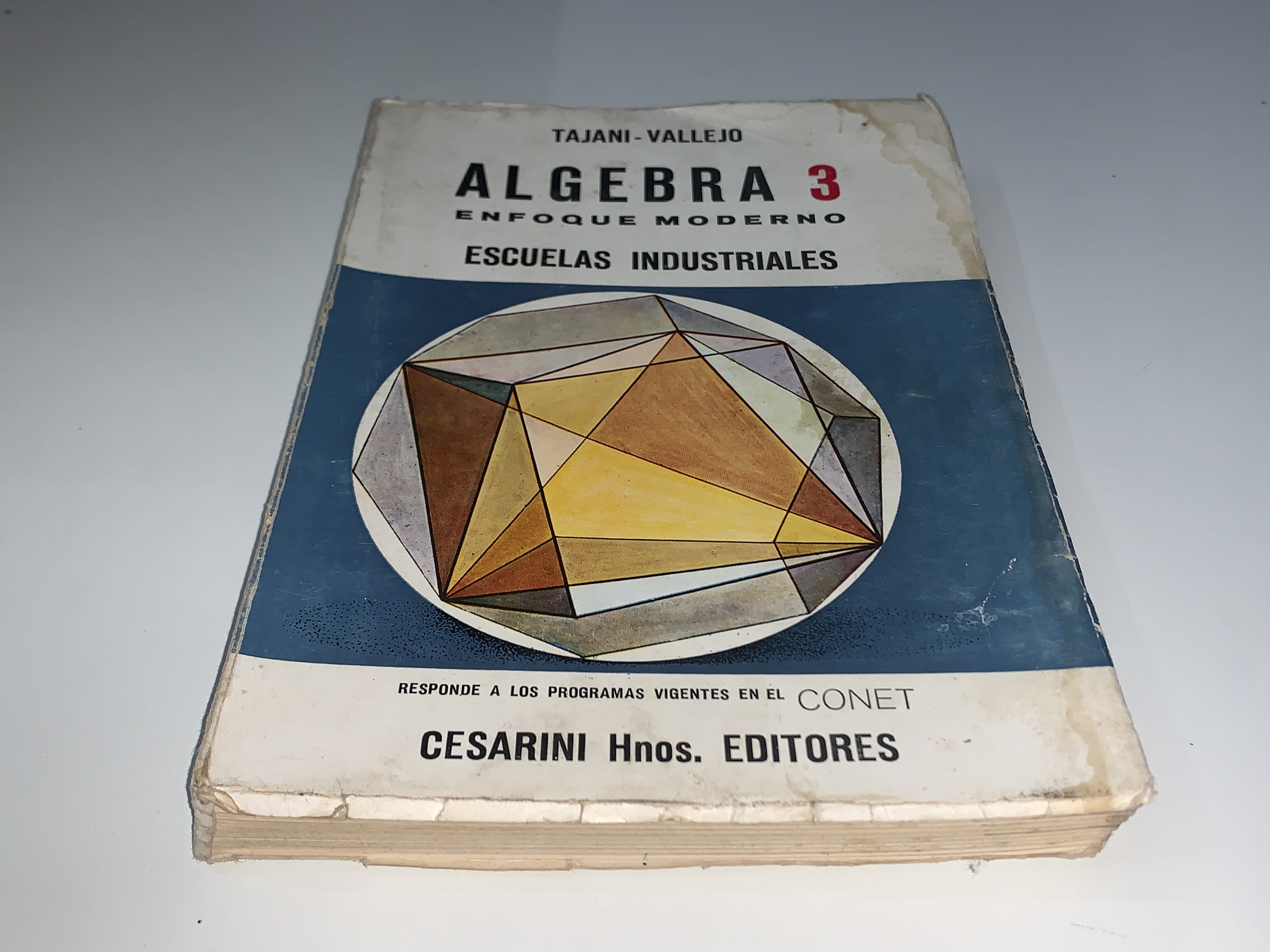 Álgebra 3 Enfoque Moderno