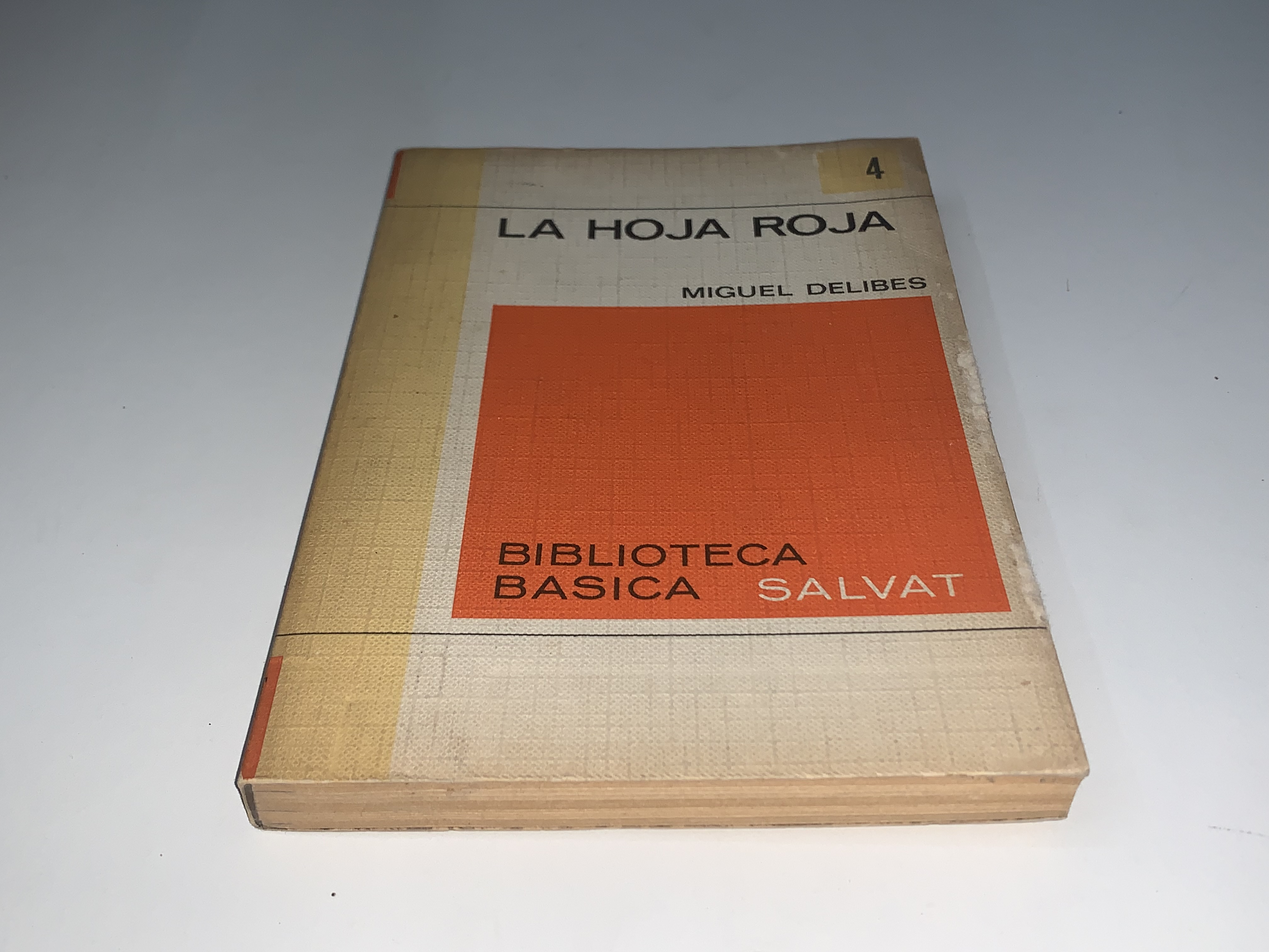 La hoja roja