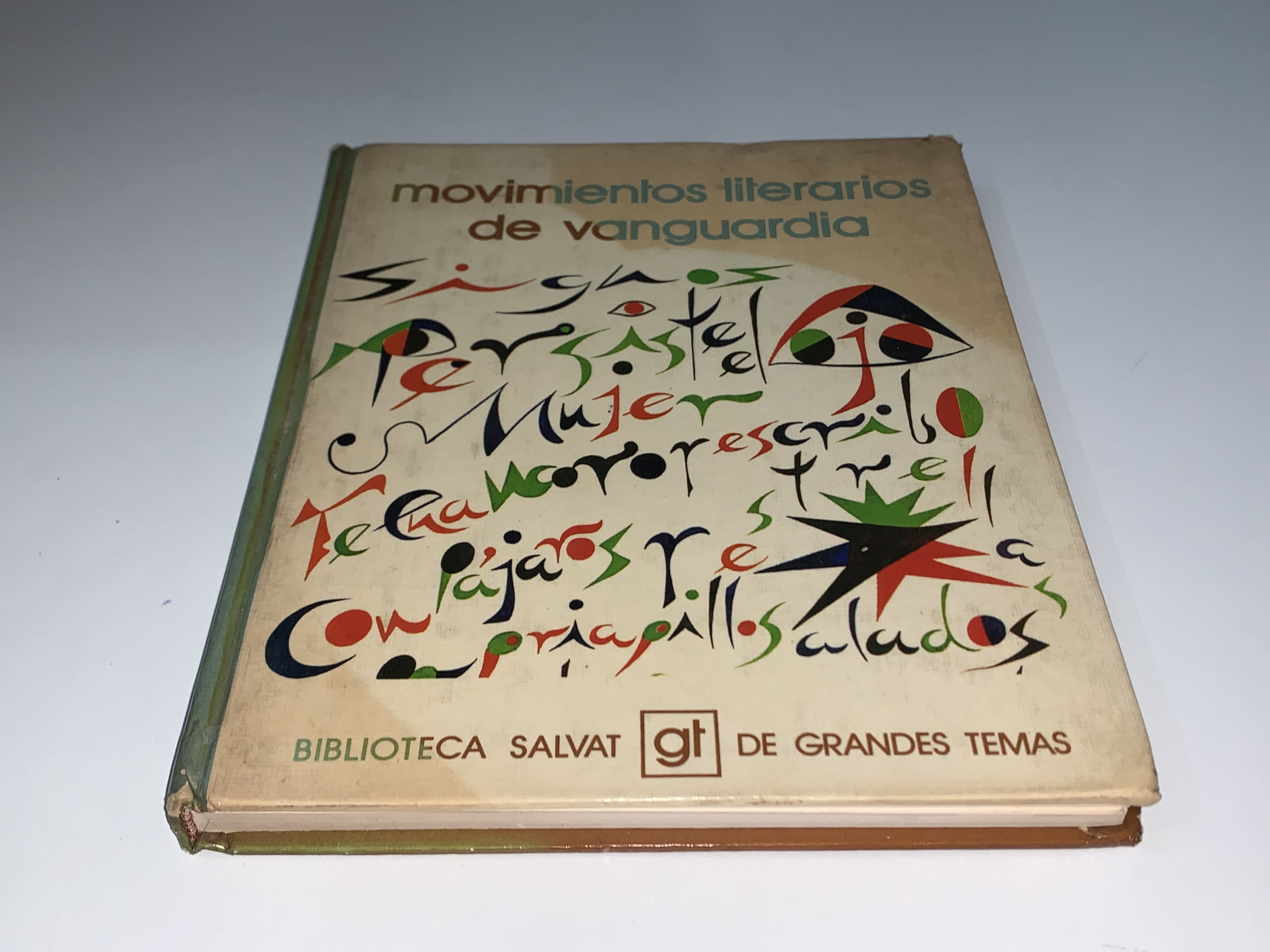 Movimientos literarios de vanguardia