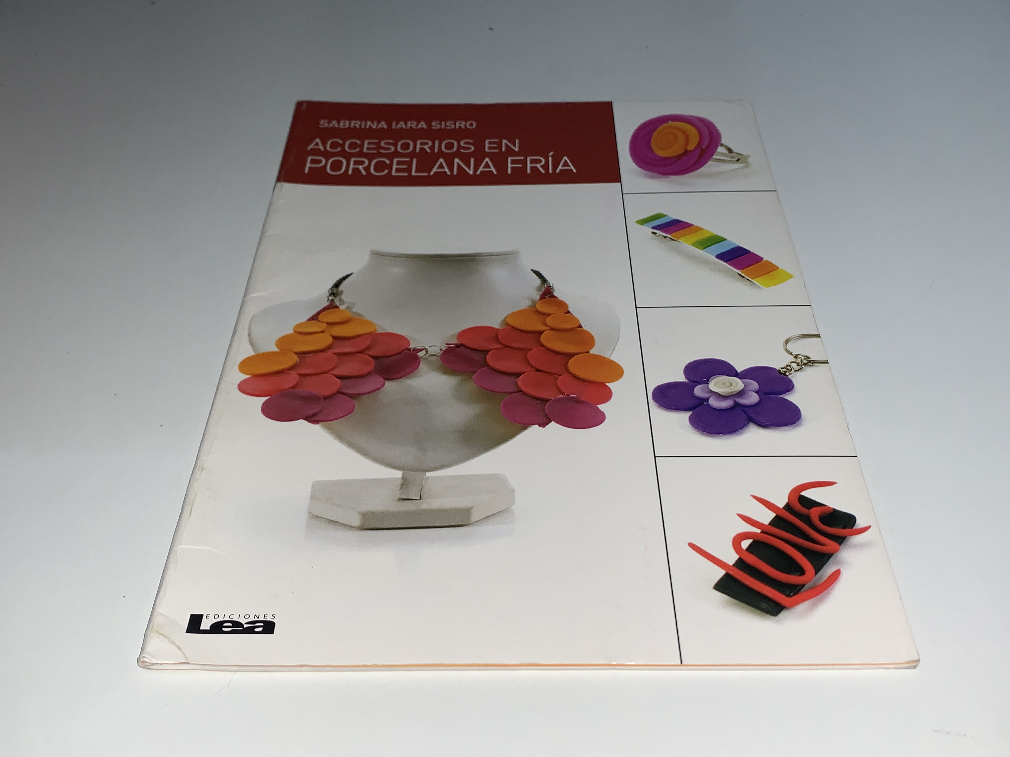 Accesorios en porcelana fría