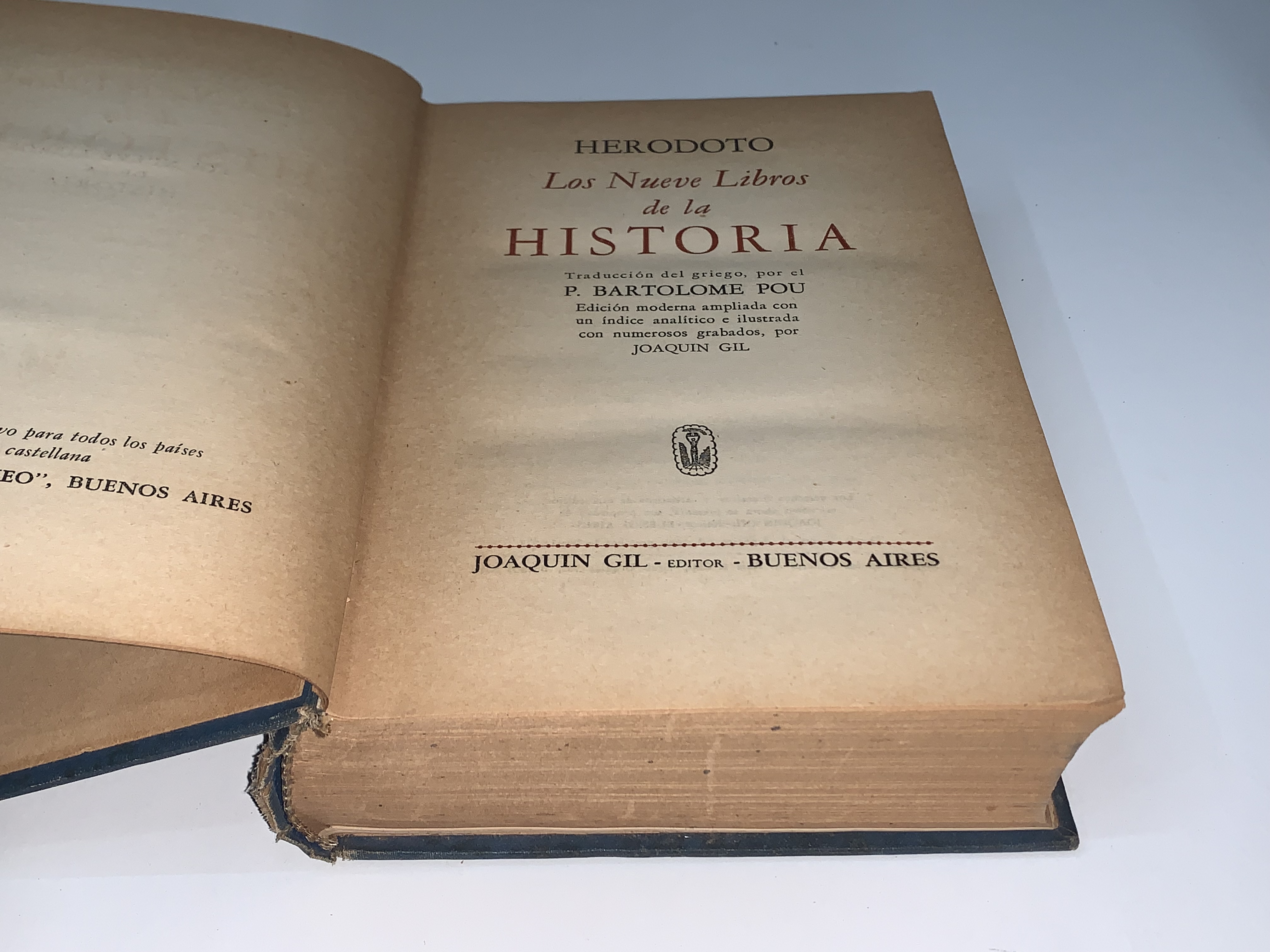 Los Nueve Libros de la Historia
