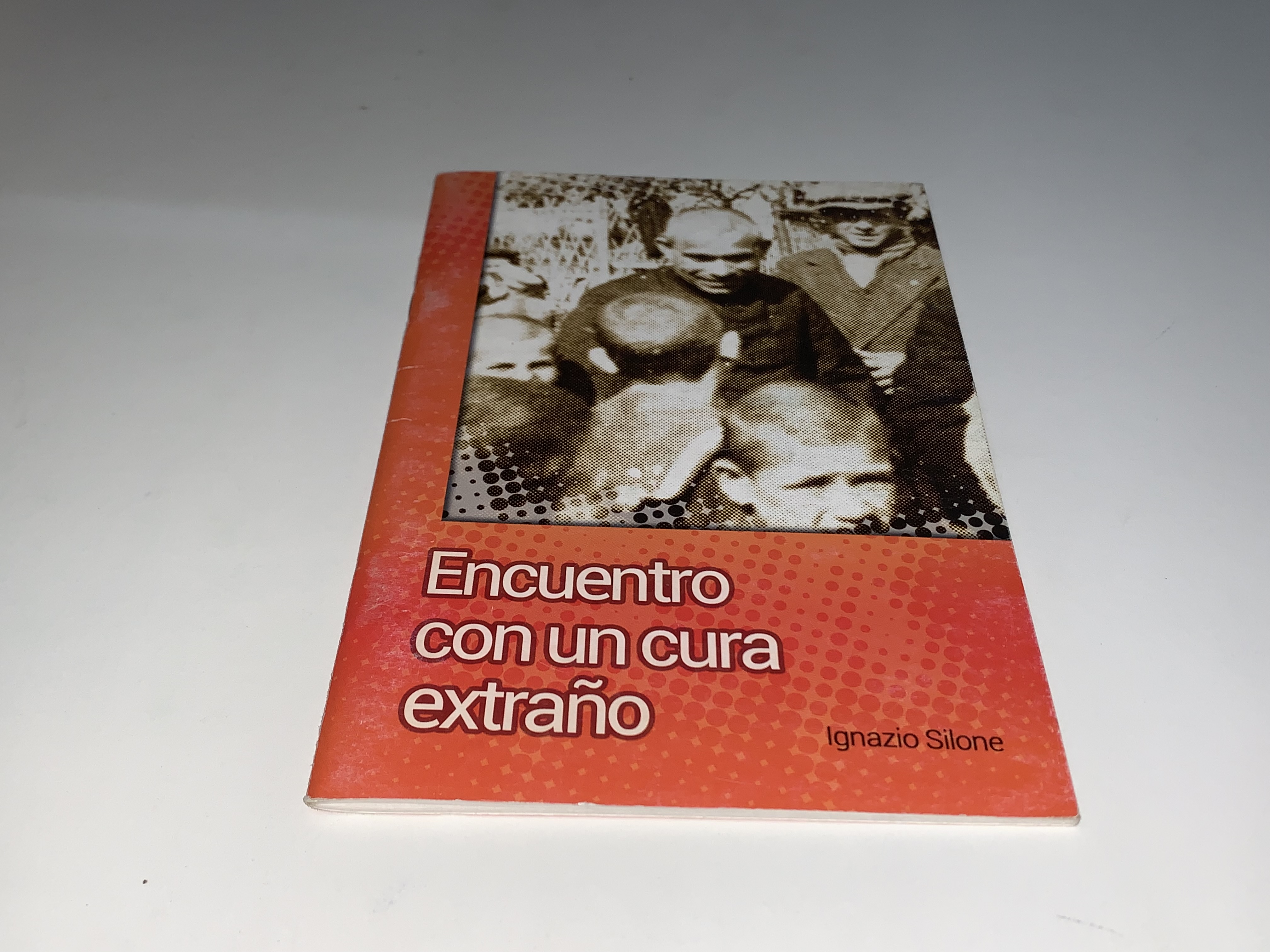 Encuentro con un cura extraño