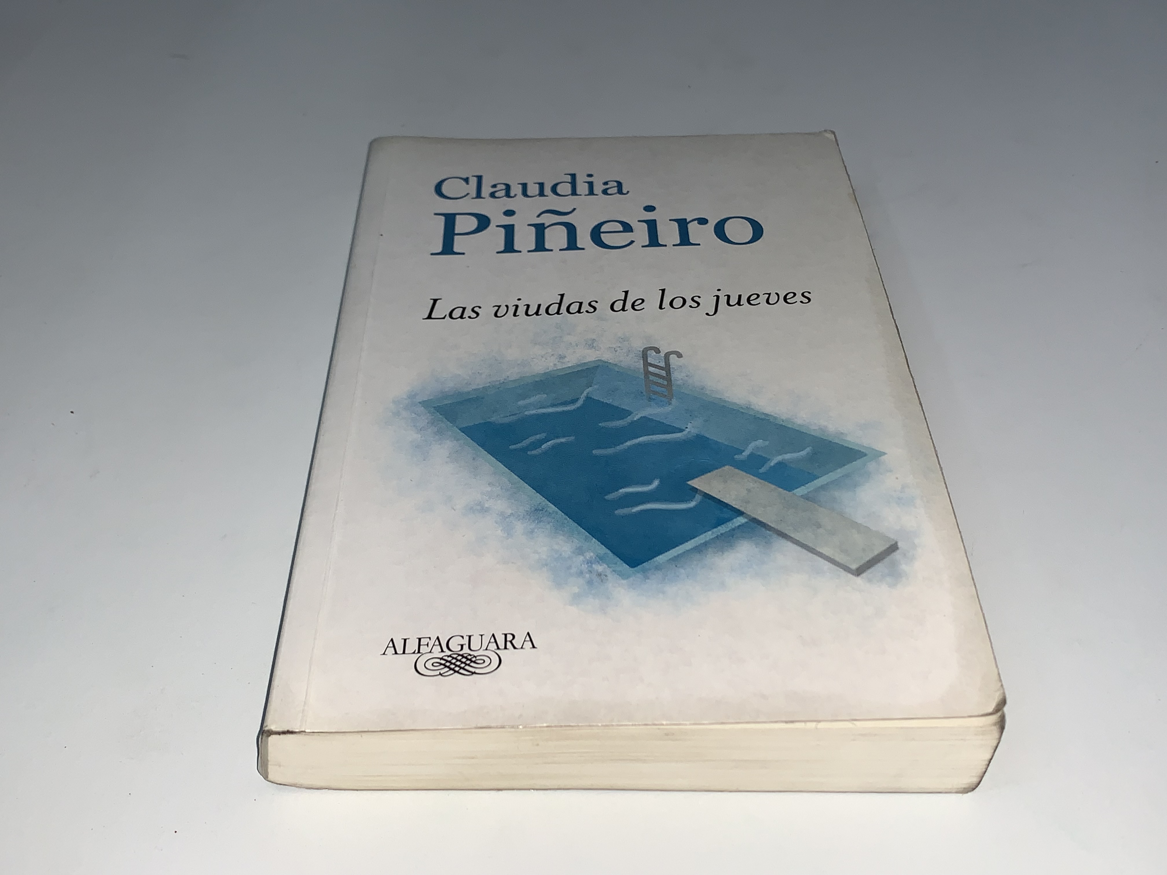 Las viudas de los jueves