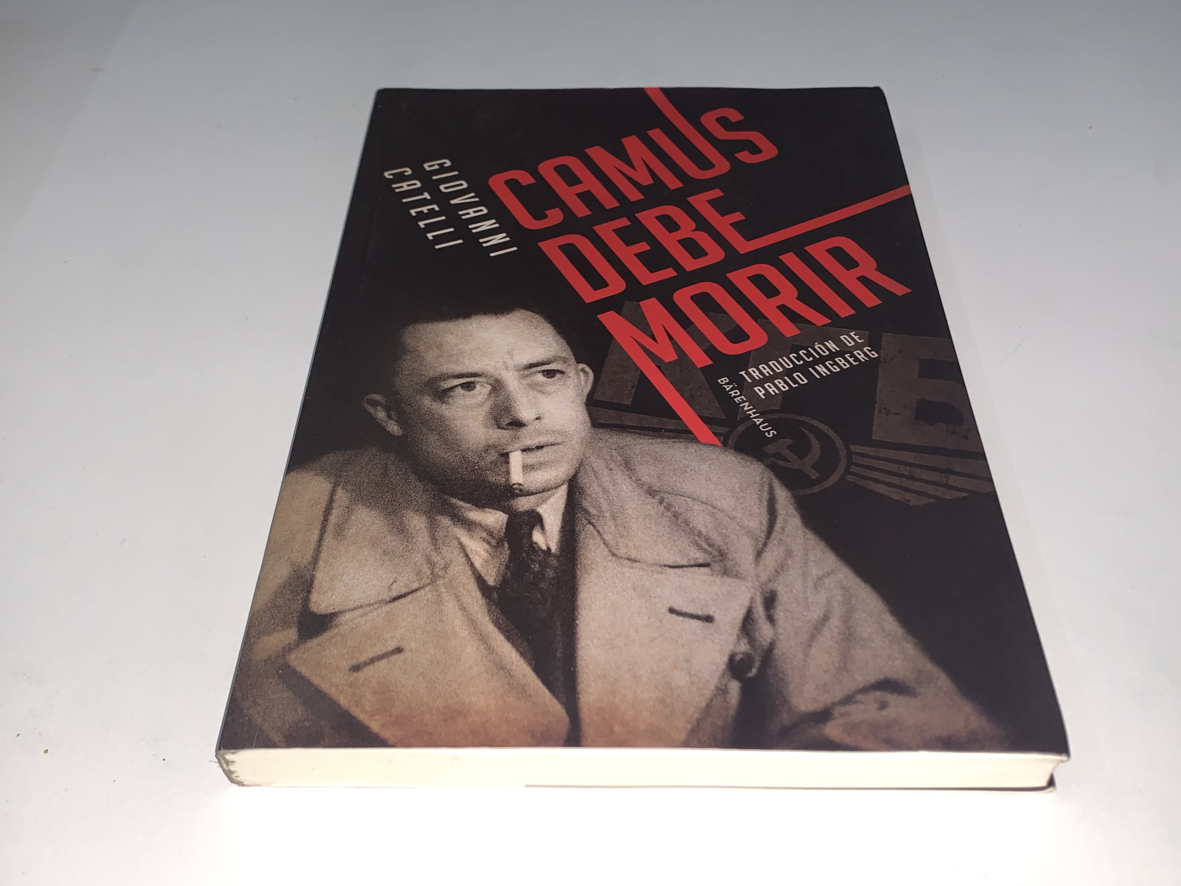 Camus debe morir