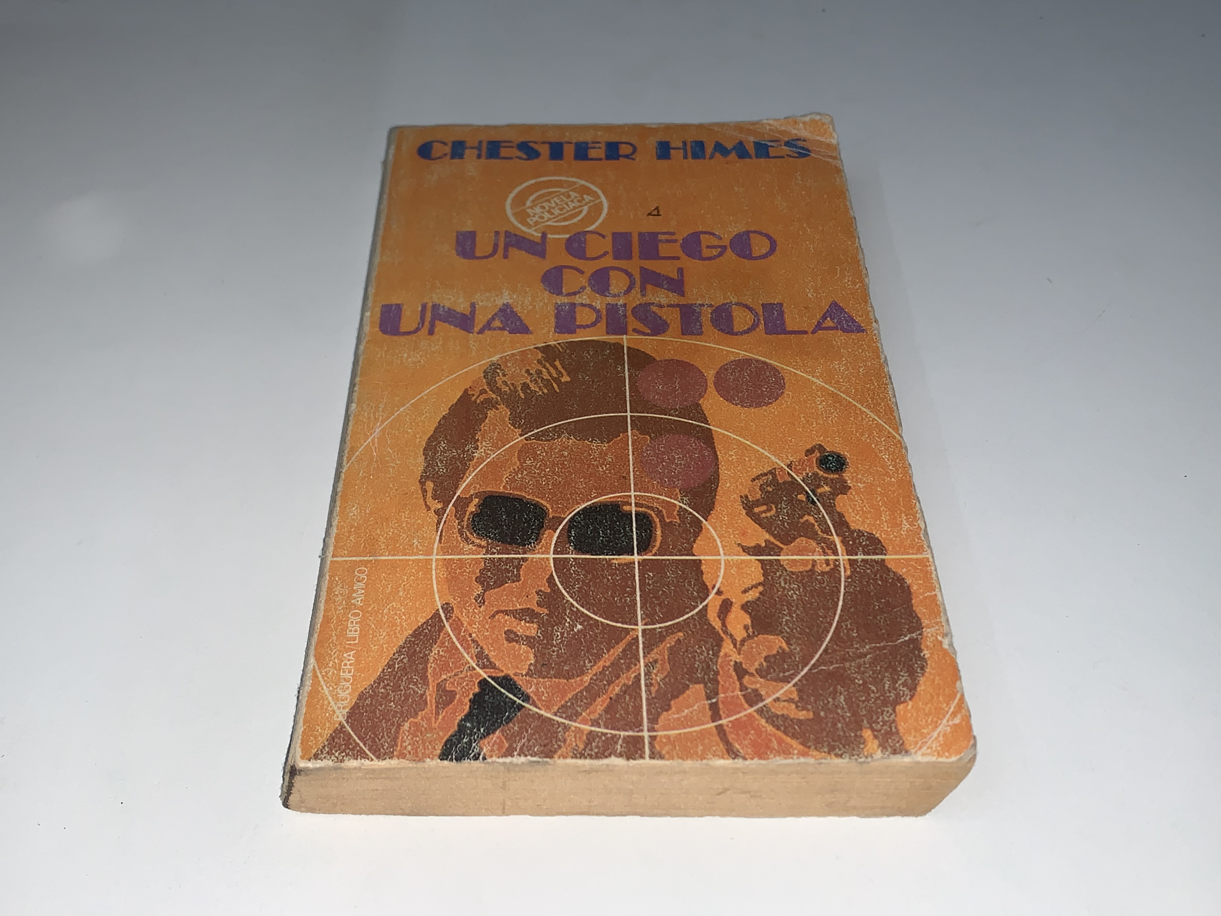 Un ciego con una pistola