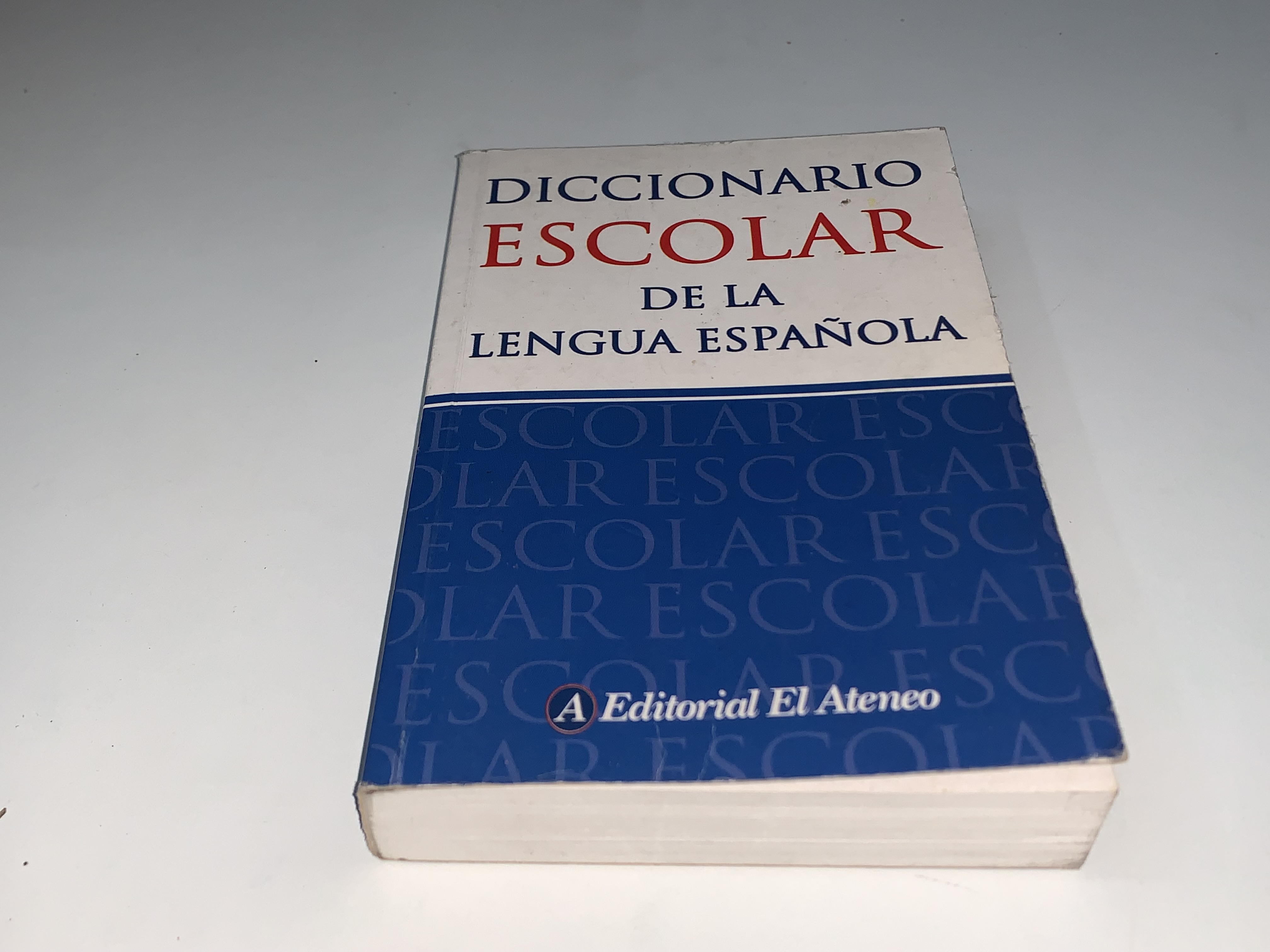 Diccionario escolar de la lengua española