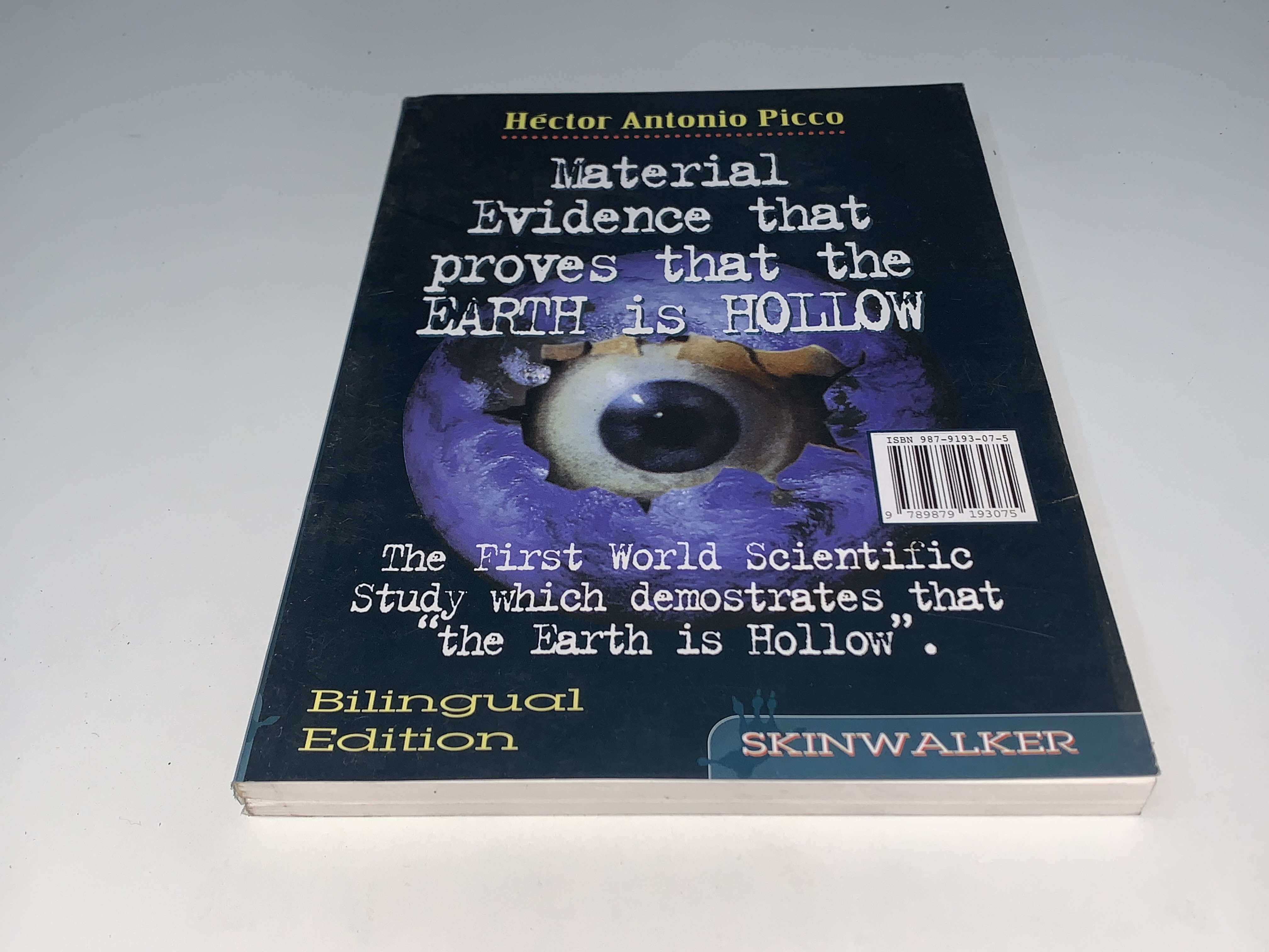Material Evidence that proves that the EARTH is HOLLOW