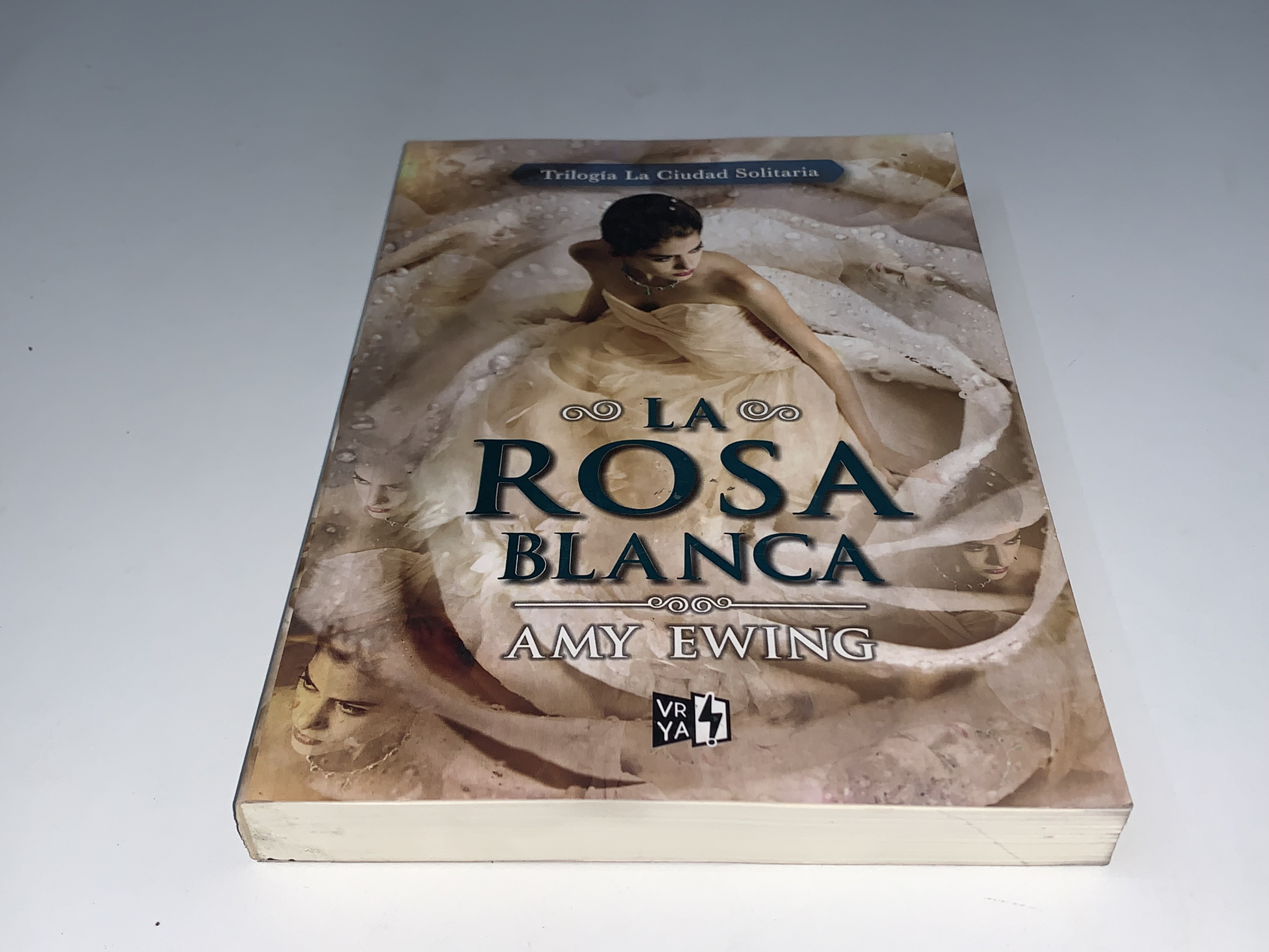 La rosa blanca