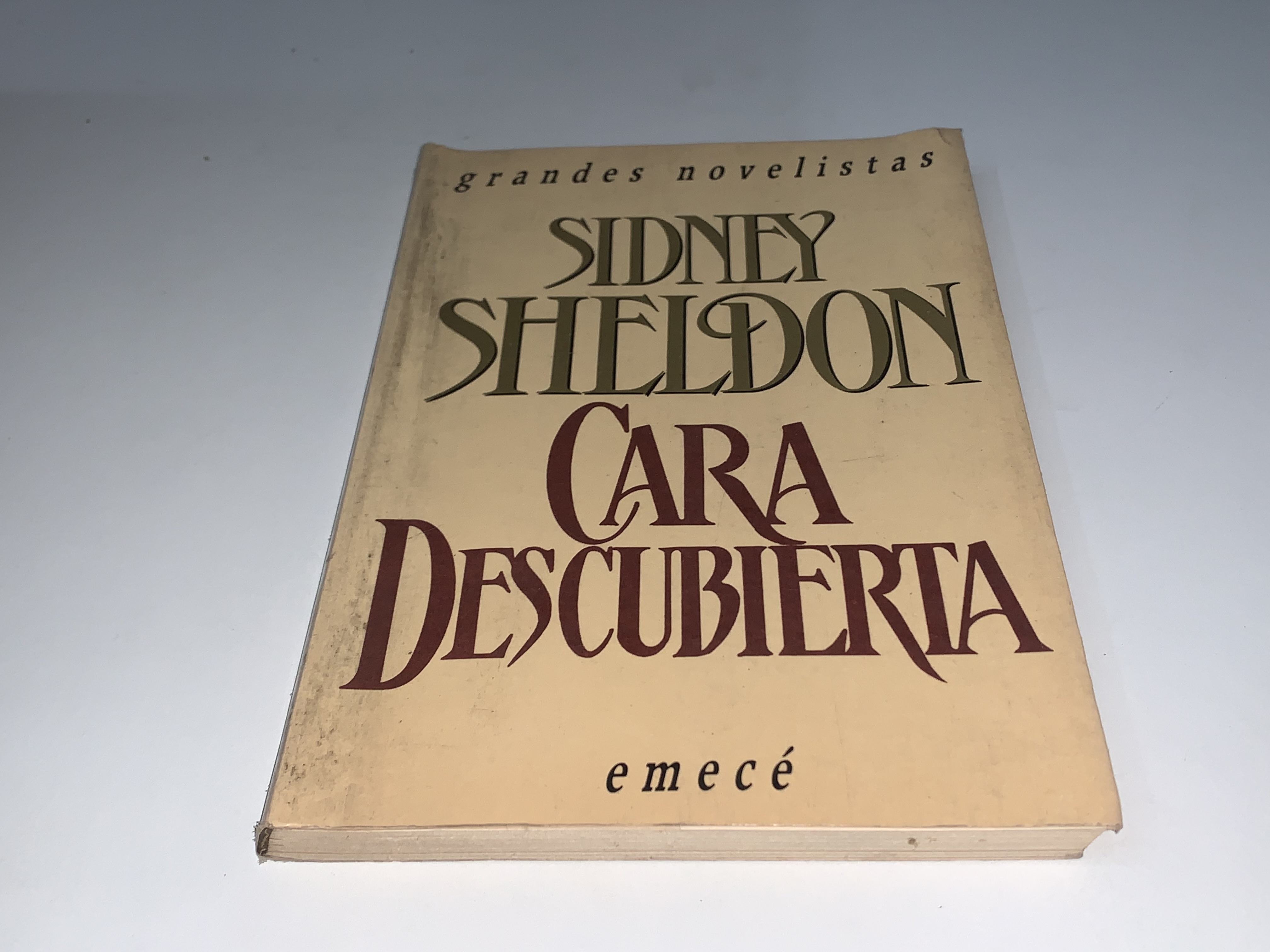 Cara descubierta