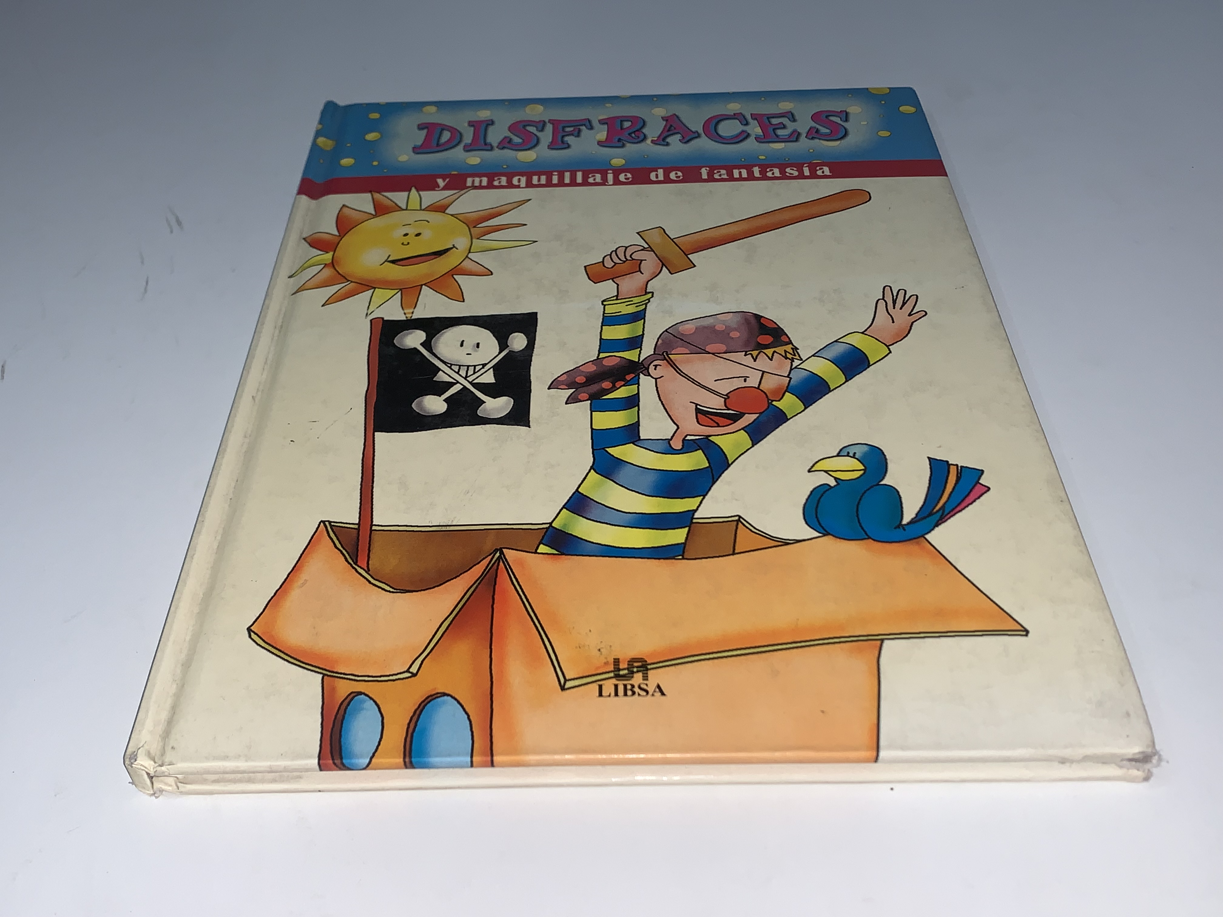 Disfraces y maquillaje de fantasía
