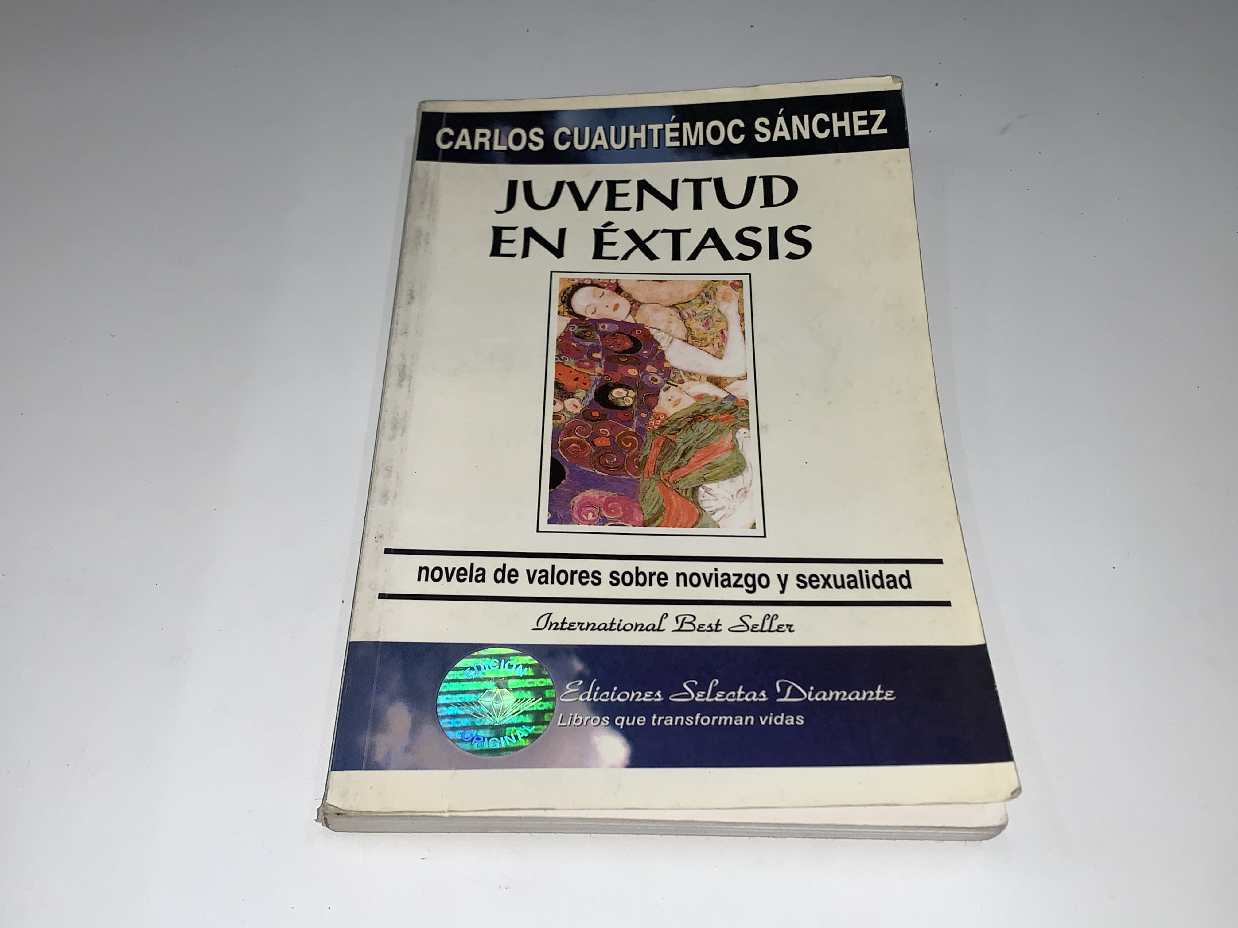 Juventud en éxtasis
